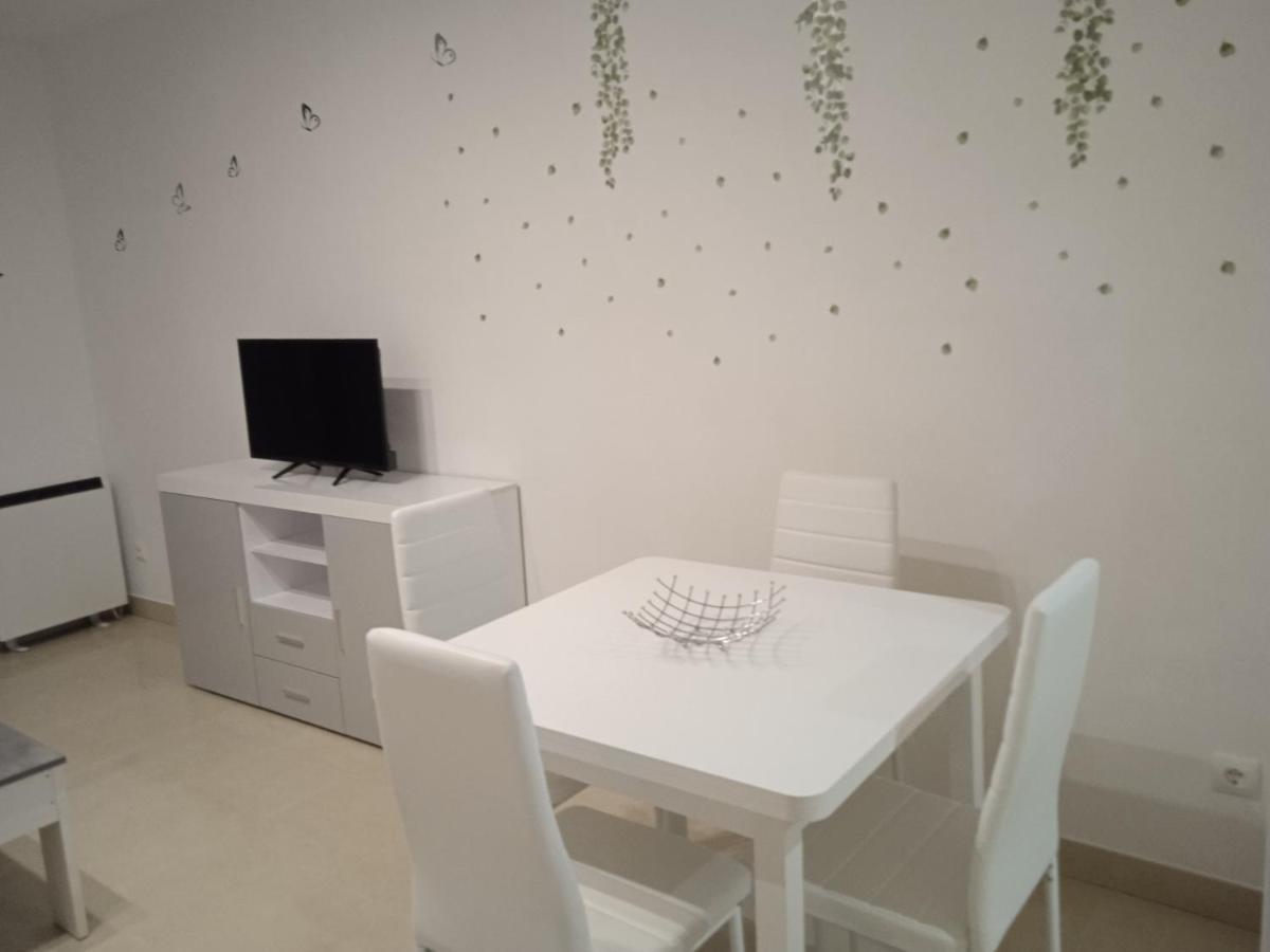 Apartamento Mirabel Rosal Екстериор снимка